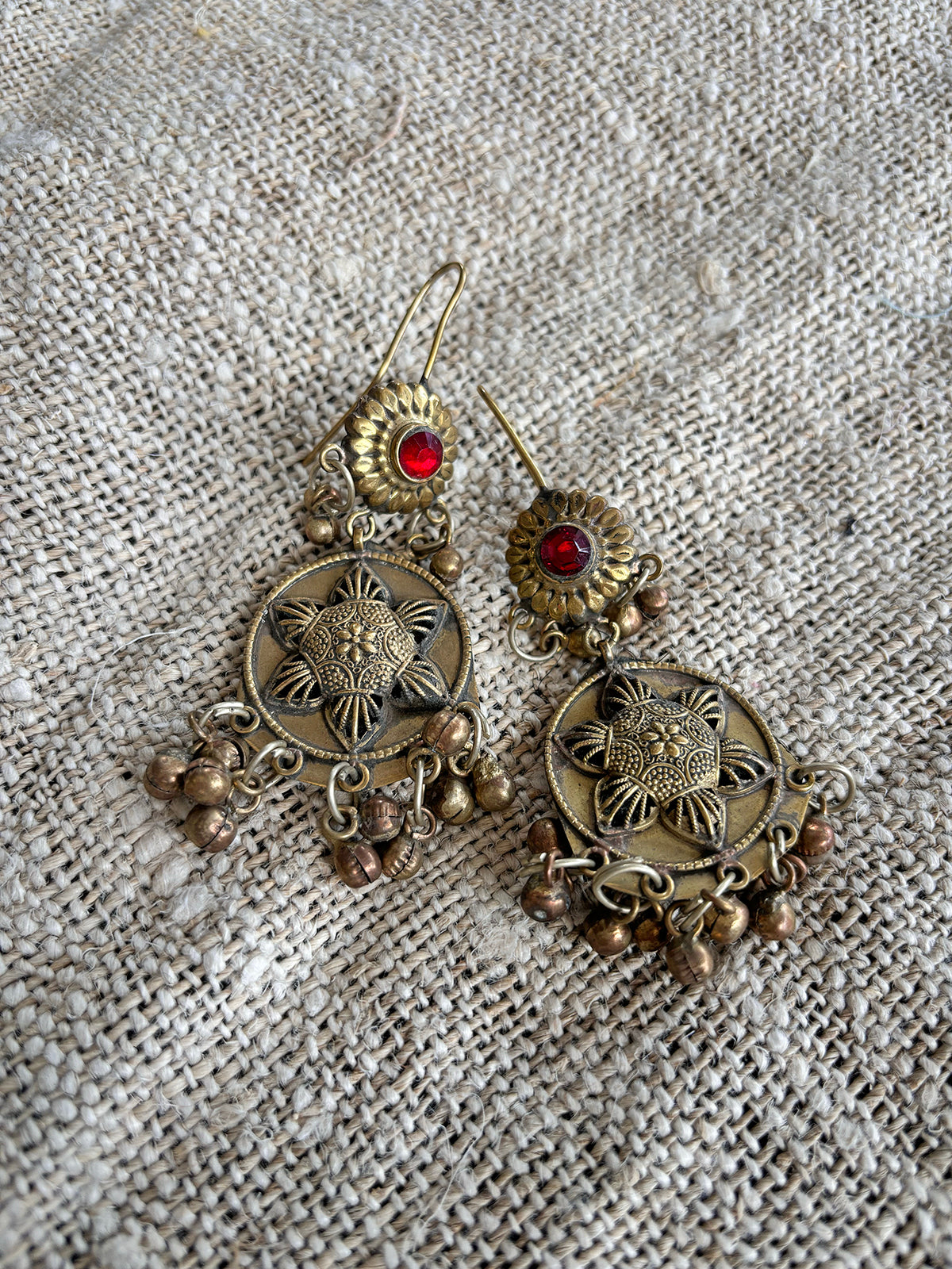 Azhra Earrings - Red